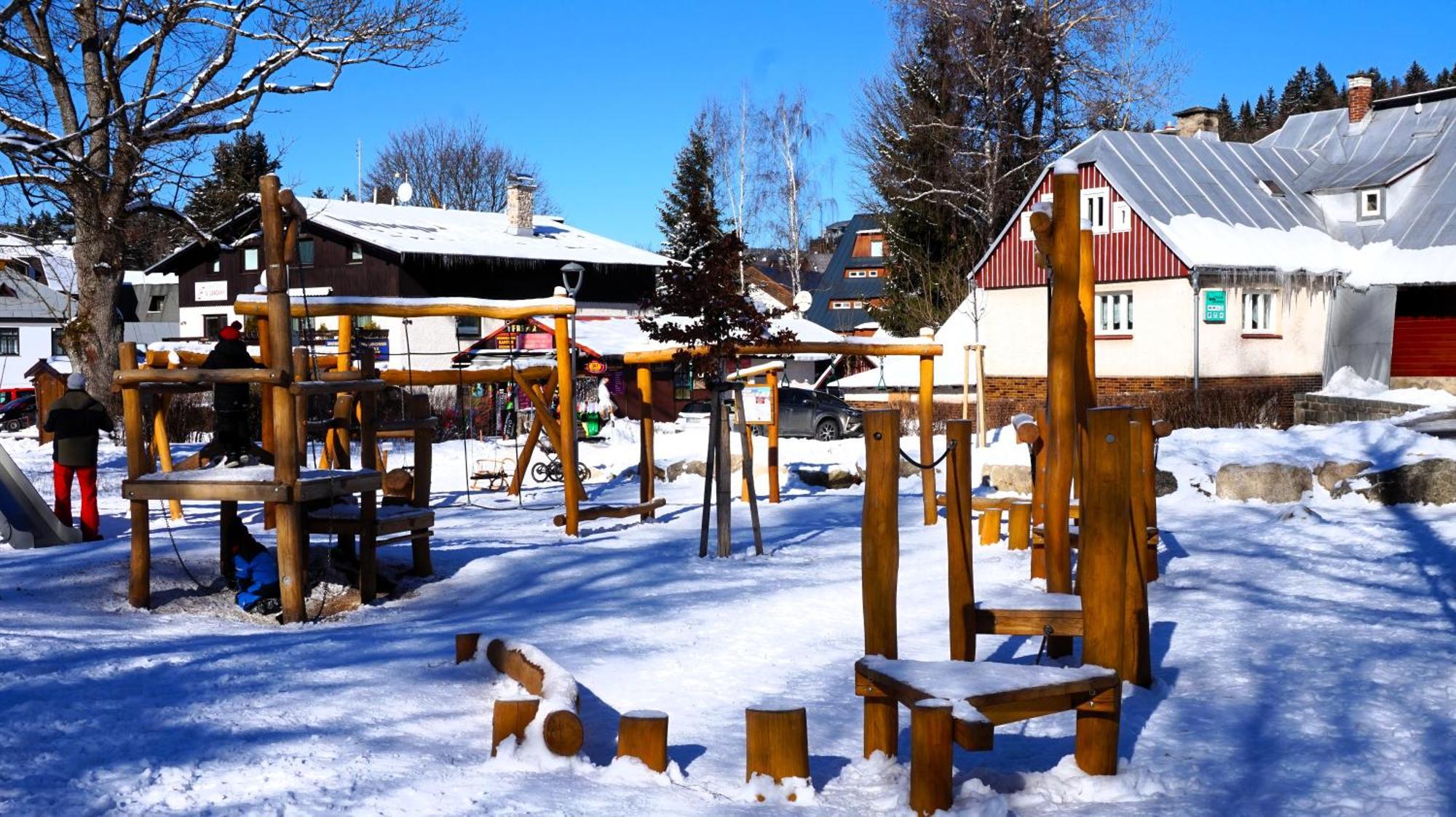 Tiche Anenske Apartmany S Hotelovym Servisem, S Kvalitni Bufetovou Snidani A S Exklusivnim Saunovym Wellness Grotta Spa - By Relax Harrachov Exterior photo